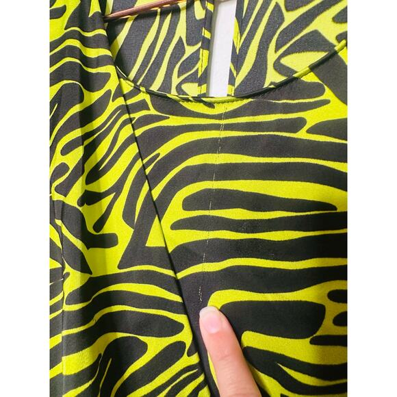 RONNY KOBO Women's Neon Green Zebra Animal Print Side Ruffle Dress Size 10 - Picture 7 of 16